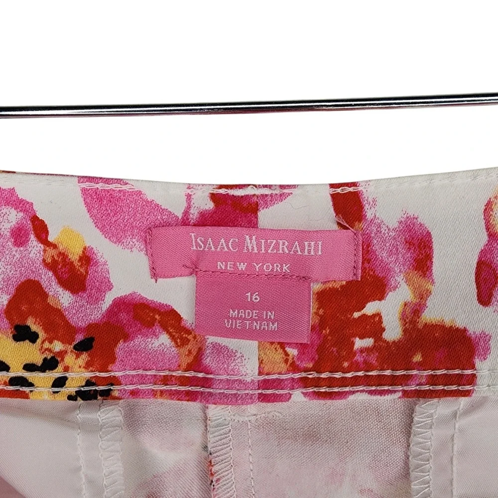 Isaac Mizrahi New York Pink Floral‎ Cotton Blend Stretch Shorts Womens Size 16